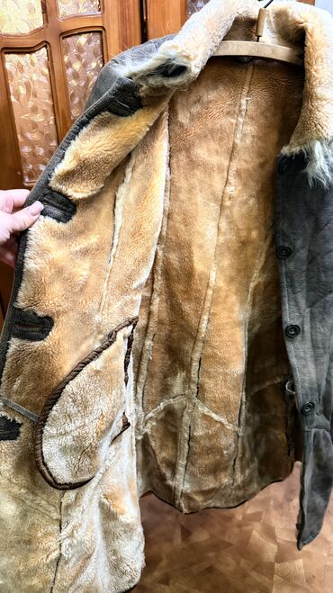 Дубленки: Продаю женскую дубленку В хорошем состоянии Размер 48 (S) на — 12