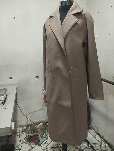 Пальто: Женское пальто-халат с поясом - Классический крой с английским — 8