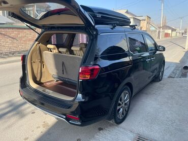 Kia: Kia Carnival: 2018 г., 2.2 л, Автомат, Дизель, Минивэн — 10