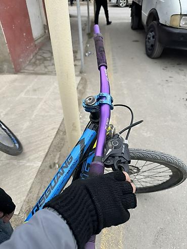 Dağ velosipedləri: Velosiped – QSGUANG markası, dağ/şəhər tipi Xüsusiyyətlər: - Yüngül — 4