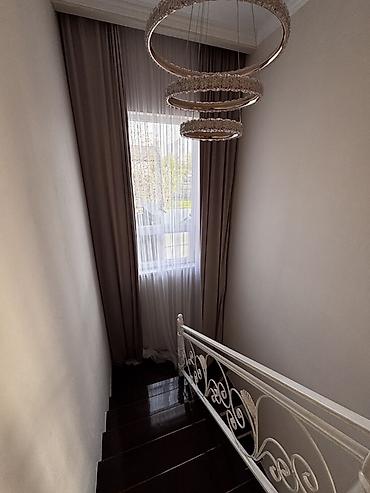 Продажа коттеджей и домов: Двухэтажный современный дом с террасой и огороженной территорией — 11