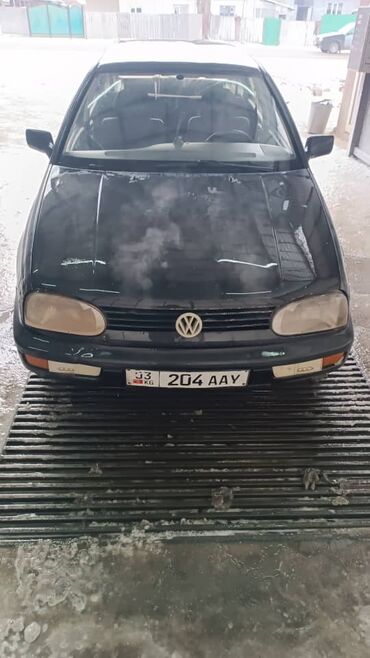 Volkswagen: Volkswagen Golf: 1992 г., 1.8 л, Механика, Бензин