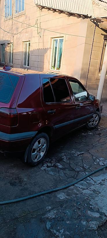 passat variant: Volkswagen Golf: 1995 г., 1.6 л, Механика, Бензин, Хэтчбэк — 2