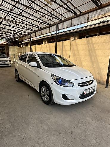 solaris accent: Hyundai Solaris: 2013 г., 1.6 л, Автомат, Бензин, Седан — 1