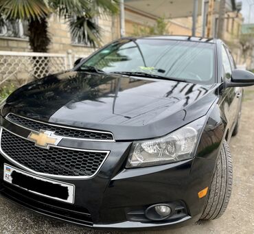 Avtomobil satışı: Chevrolet Cruze: 1.4 l | 2010 il | 200000 km Sedan