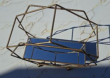 polka: Metall dekorativ stend – geometri̇k dizayn - Material: metal karkas — 3