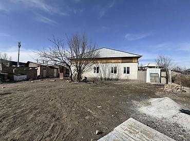 квартиры суточно: 4 комнаты, 140 м², 6 соток, Бишкек, Дордой рынок / базар Собственник — 5