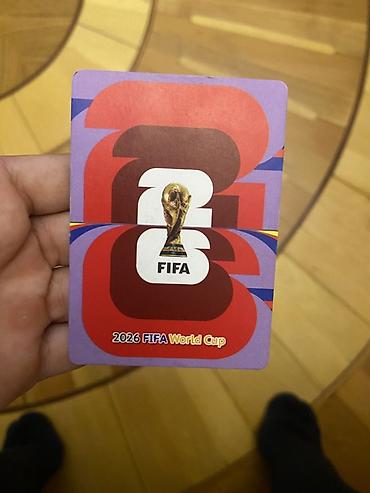 nomrə nişanı: Məhsul: Futbol kolleksiya kartı Təsvir: - Mövzu: Portuqaliya — 2