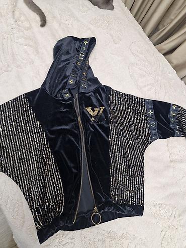 sport salvar: Qara məxmər idman dəsti – kapüşonlu üst və şalvar - Material: yumşaq — 2