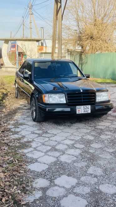 Mercedes-Benz: Mercedes-Benz W124: 1990 г., 2 л, Механика, Бензин, Седан