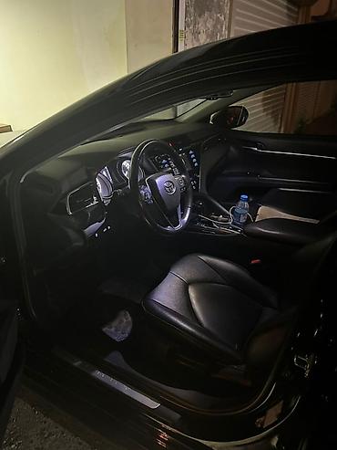 camry monitor: Maşın Toyota Abşeron-dan alınıb, 0-dan məndə olub və şəxsi istifadə — 7