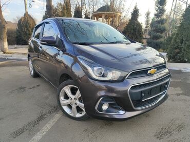 Chevrolet: Chevrolet Spark: 2016 г., 1 л, Вариатор, Бензин, Хэтчбэк