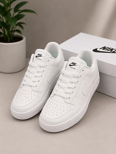 футзалки купить: Мужские кроссовки, 40, Nike, Новый, цвет - Белый, Бесплатная доставка — 4