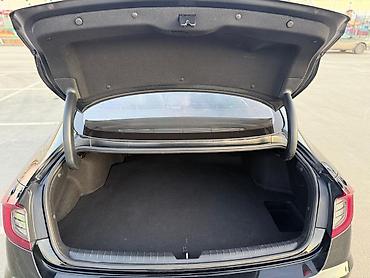 Hyundai: Hyundai Sonata: 2020 г., 2 л, Автомат, Газ, Седан — 17