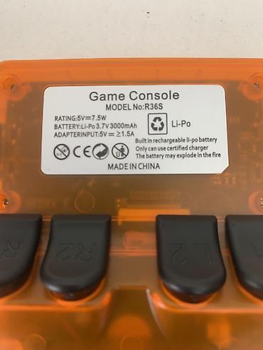 switch oled: Портативная ретро‑приставка Game Console R36S (оранжевый прозрачный — 3