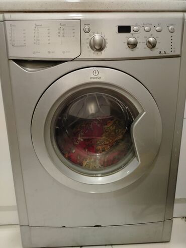 qabyuyan maşin: Paltaryuyan maşın Indesit, 8 kq, İşlənmiş, Avtomat, Qurutma var, Kredit yoxdur, Ünvandan götürmə, Ödənişli çatdırılma