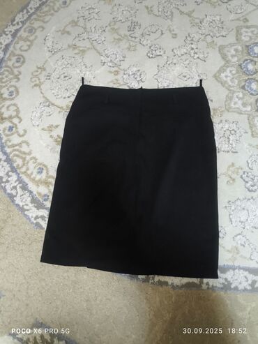 qara cins pencekler: Qadın ətəyi – HEMBER Women’s Wear - Rəng: qara - Kəsim: düz/qələm