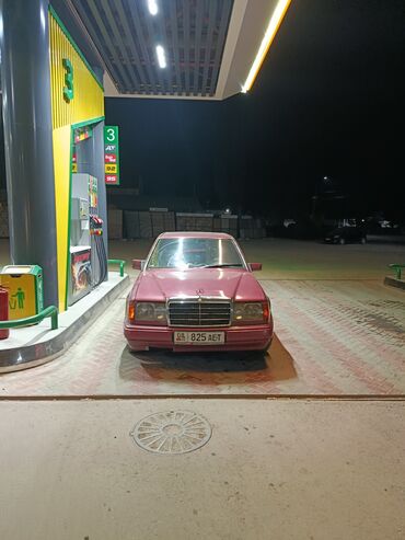 купить бу электромобиль из китая: Mercedes-Benz W124: 1992 г., 2 л, Механика, Бензин, Седан