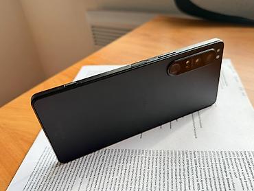 poco f5pro: Продам или обменяю Sony Xperia 1 IV 📱 12/256 gb • Процессор — 3
