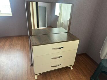 Qonaq otağı dəstləri: Yeni, Kredit yoxdur — 8