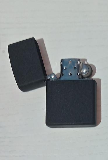 Digər aksesuarlar: Zippo tipli alışqan. 

Kerosin və ya zippo benzini ilə işləyir — 1