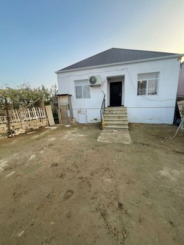 Həyət evləri və villaların satışı: 3 otaqlı, 90 kv. m — 1