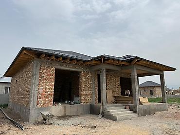 дом пр: Одноэтажный дом с террасой в строящемся квартале, улица Восст — 2