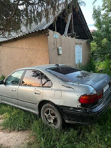 Honda Accord: 1994 г., Механика, Седан