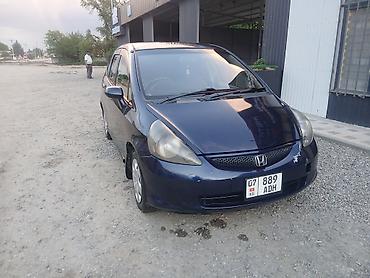 camry 2011: Honda Fit: 2002 г., 1.3 л, Автомат, Бензин, Хэтчбэк — 1