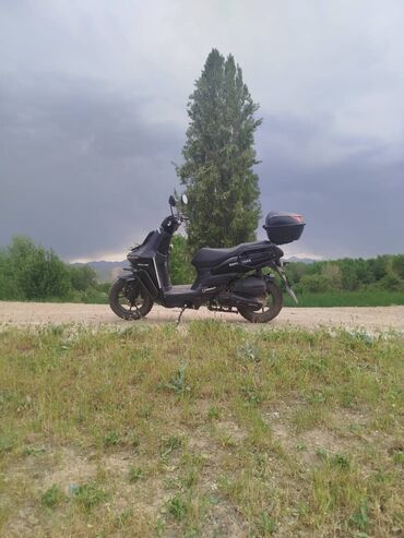 китайский мотоциклы: Тип скутера Tank, 150 куб. см, Бензин, Б/у