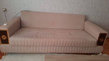 Divanlar: Divan, İşlənmiş, Açılan, Bazasız, Parça, Çatdırılma yoxdur