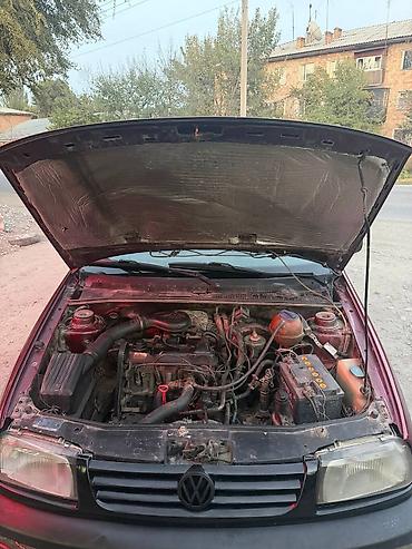 audio cd: Volkswagen Vento: 1993 г., 1.8 л, Механика, Бензин, Седан — 5