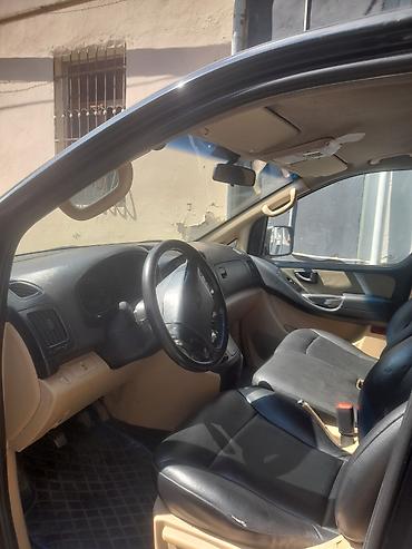 hyundai h1 8 1: Hyundai H-1 (Grand Starex): 2.5 l | 2008 il Van/Minivan — 4