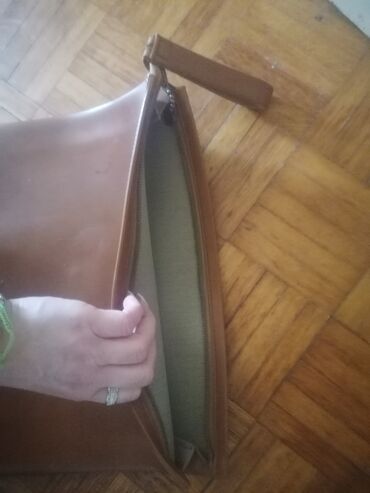 Torbe: Materijal: Koža, Platno — 11