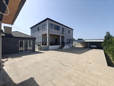 Bağ evlərinin satışı: Bakı, Fatmayı, 240 kv. m, 5 otaqlı, Hovuzsuz, Kombi, Qaz, İşıq