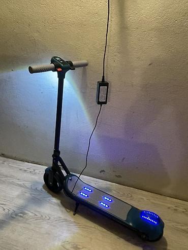 Elektrikli samokatlar: Elektrik skuter - Rəngli LED işıqlarla təchiz olunmuş platforma — 3