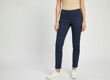 spodnie na gumce czarne: Material trousers for women, size XS
