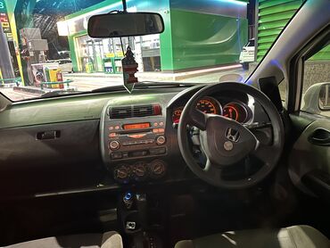 хонда фит левый рул: Honda Fit: 2001 г., 1.3 л, Бензин