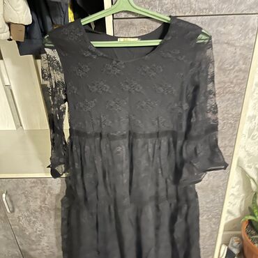 Вечернее платье, Пышное, Короткая модель, С рукавами, M (EU 38)