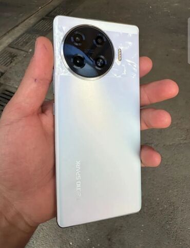 iki qapılı soyuducu: Tecno Spark 20 Pro, 256 GB, rəng - Ağ, Sensor, Barmaq izi, İki sim kartlı