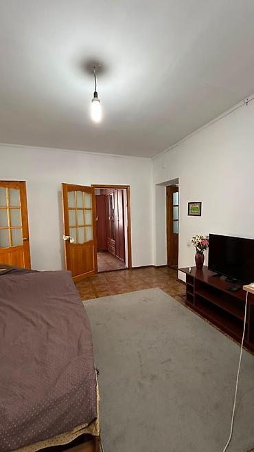 дом акбосого: 4 комнаты, 80 м², 5 соток, Бишкек, Ак-Орго ж/м Агентство недвижимости — 3