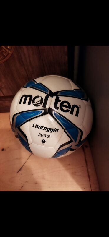 fitness topu: Arginal futbol topu.Təp-təzədir.Satışda çox bahadır.40 manata