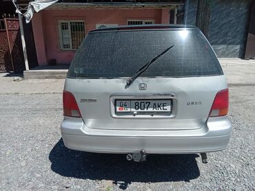 хонда одиссей сиденья: Минивэн Honda Odyssey серебристого цвета с правым рулем и