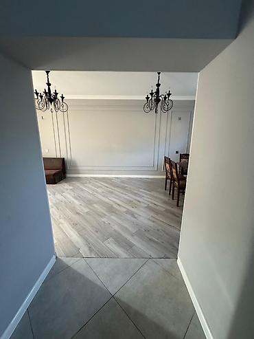 upd qesebesinde satilan evler: 4 otaqlı, 145 kv. m, Yeni təmirli — 10
