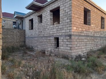 yasamalda həyət evi: 3 otaqlı, 3 kv. m