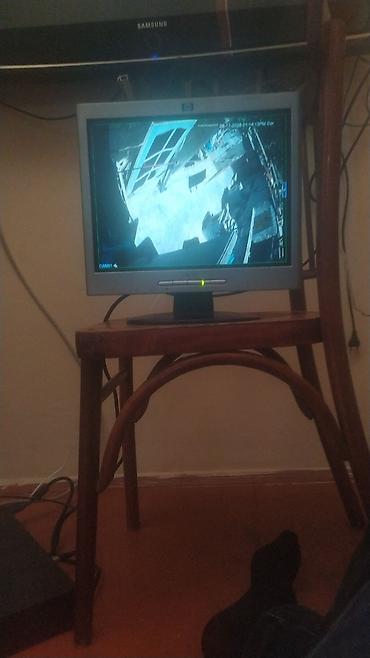 hp computer: HP L1502 LCD monitor - Ekran ölçüsü: 15 düym (4:3 nisbət) - Model — 4