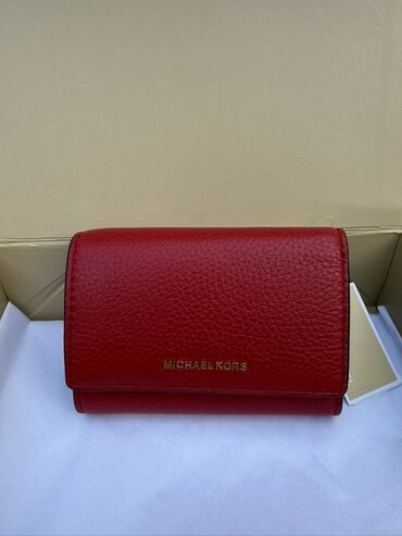 женские кашемировые кофты: Pulqabı, Təbii dəri