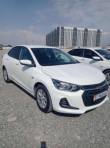 Chevrolet: Chevrolet Onix: 2022 г., 1 л, Автомат, Бензин, Седан — 5