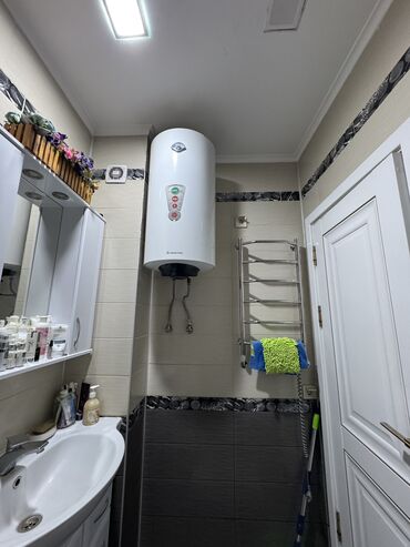 Продажа квартир: 2 комнаты, 72 м², Элитка, 10 этаж, Дизайнерский ремонт — 14