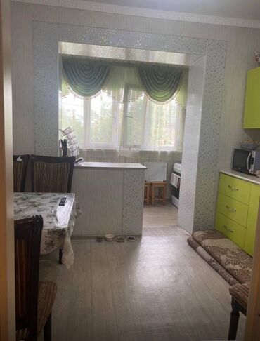 Офисы: 2 комнаты, 52 м², 105 серия, 2 этаж, Евроремонт